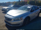 Volvo V60 Cross Country T5 YV4612HK0G1003118 photo