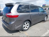Toyota Sienna Le 8 Passenger 5TDKK3DC2GS753125 fotografie