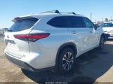 Toyota Highlander Xle 5TDHZRAH4NS101418 photo