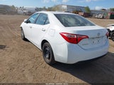 Toyota Corolla Le 5YFBURHE8JP854968 снимка