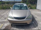 Toyota Camry Le 4T1BE32K95U037764 снимка