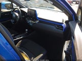 Toyota C-Hr Xle JTNKHMBXXM1112982 fotografie