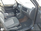 Jeep Patriot Latitude 1C4NJRFB3FD249054 снимка