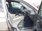 Volkswagen Tiguan 2.0T Sel R-Line 3VV4B7AX1NM056132 photo