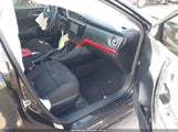 Toyota Corolla Im JTNKARJE5HJ526100 снимка