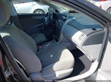 Toyota Corolla Le 2T1BU4EE0DC053852 снимка