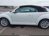 Volkswagen Beetle #Pinkbeetle/1.8T Classic/1.8T S/1.8T Se/1.8T Sel 3VW517AT0HM814627 fotografie