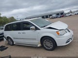 Chrysler Town & Country Touring-L 30Th Anniversary 2C4RC1CG0ER239526 fotografie