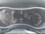 Jeep Grand Cherokee Altitude 4X4 1C4RJFAG6JC249762 fotografie