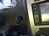 Chrysler 300 Touring/Signature Series 2C3CK5CV8AH133313 photo