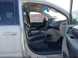 Dodge Grand Caravan Crew 2D4RN5DG8BR608390 fotografie