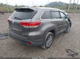 Toyota Highlander Xle 5TDJZRFH8HS385554 снимка