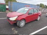 Ford Focus S 1FAHP3EN1AW134752 снимка