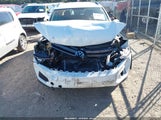 Volkswagen Tiguan Limited 2.0T WVGBV7AXXJK004881 fotografie