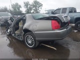 Lincoln Town Car Signature 1LNHM82W83Y687270 снимка