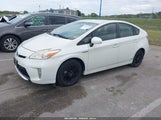 Toyota Prius Two JTDKN3DU8D5556753 снимка