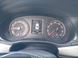 Volkswagen Passat 2.0T S 1VWAA7A34MC005867 снимка