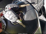 Toyota Corolla Le 2T1BURHE0JC052608 снимка