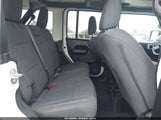 Jeep Wrangler 4-Door Summit 4X4 1C4PJXDN0SW555394 снимка