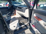 Jeep Commander Overland 1J8HG68277C635726 снимка