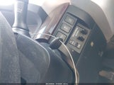 Toyota Tundra Limited 5.7L V8 5TFFW5F11HX214875 снимка
