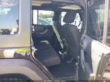 Jeep Wrangler Jk Unlimited Sport 4X4 1C4BJWDG8JL830869 photo