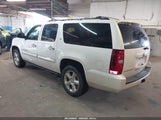 Chevrolet Suburban  Ltz 1GNFK16328R220184 снимка
