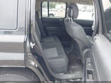 Jeep Patriot Latitude 1C4NJRFB6DD180650 снимка