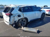 Nissan Rogue Sv Fwd 5N1BT3BAXRC725751 photo