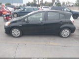 Toyota Prius C Two JTDKDTB39D1550626 снимка