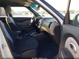 Kia Soul KNDJN2A28E7053853 снимка