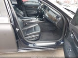 BMW 750I xDrive WBAYB6C50DD223674 снимка