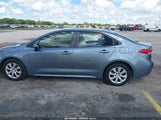 Toyota Corolla Le JTDEPRAE1LJ025956 снимка