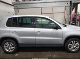 Volkswagen Tiguan S WVGAV7AX4CW551703 снимка