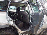 Toyota Rav4 Le JTMG1RFV0KJ011936 снимка