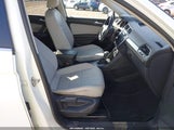 Volkswagen Tiguan 2.0T Se/2.0T Sel 3VV3B7AX4JM057698 снимка