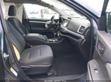Toyota Highlander Le 5TDZZRFH4KS324759 снимка