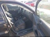 Volkswagen Tiguan WVGAV7AX2HK000670 снимка