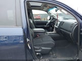 Toyota Tundra Grade 5.7L V8 5TFDY5F14CX270559 fotografie