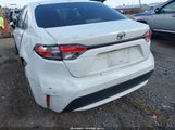 Toyota Corolla Le JTDEPRAE6LJ051405 снимка