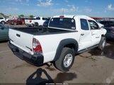Toyota Tacoma Prerunner V6 3TMJU62N79M086762 fotografie