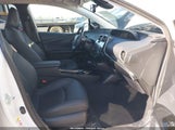Toyota Prius Xle Awd-E JTDL9RFU8L3018394 fotografie
