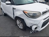 Kia Soul + KNDJP3A53H7464415 снимка
