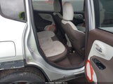 Jeep Renegade Latitude ZACCJBBT8FPB29569 снимка