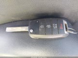 Kia Sorento 2.4L Lx 5XYPGDA39LG669604 photo