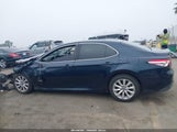 Toyota Camry Le 4T1B11HK1JU508789 fotografie