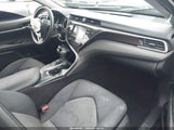 Toyota Camry Le 4T1B11HK1JU508789 fotografie