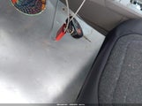 Toyota Camry Le 4T1BF3EK5BU742985 снимка