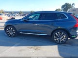 Volvo Xc60 Recharge Plug-In Hybrid T8 Ultimate Bright Theme YV4H60DA9P1240072 photo