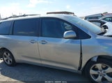 Toyota Sienna Le 8 Passenger 5TDKK3DC3FS685643 снимка